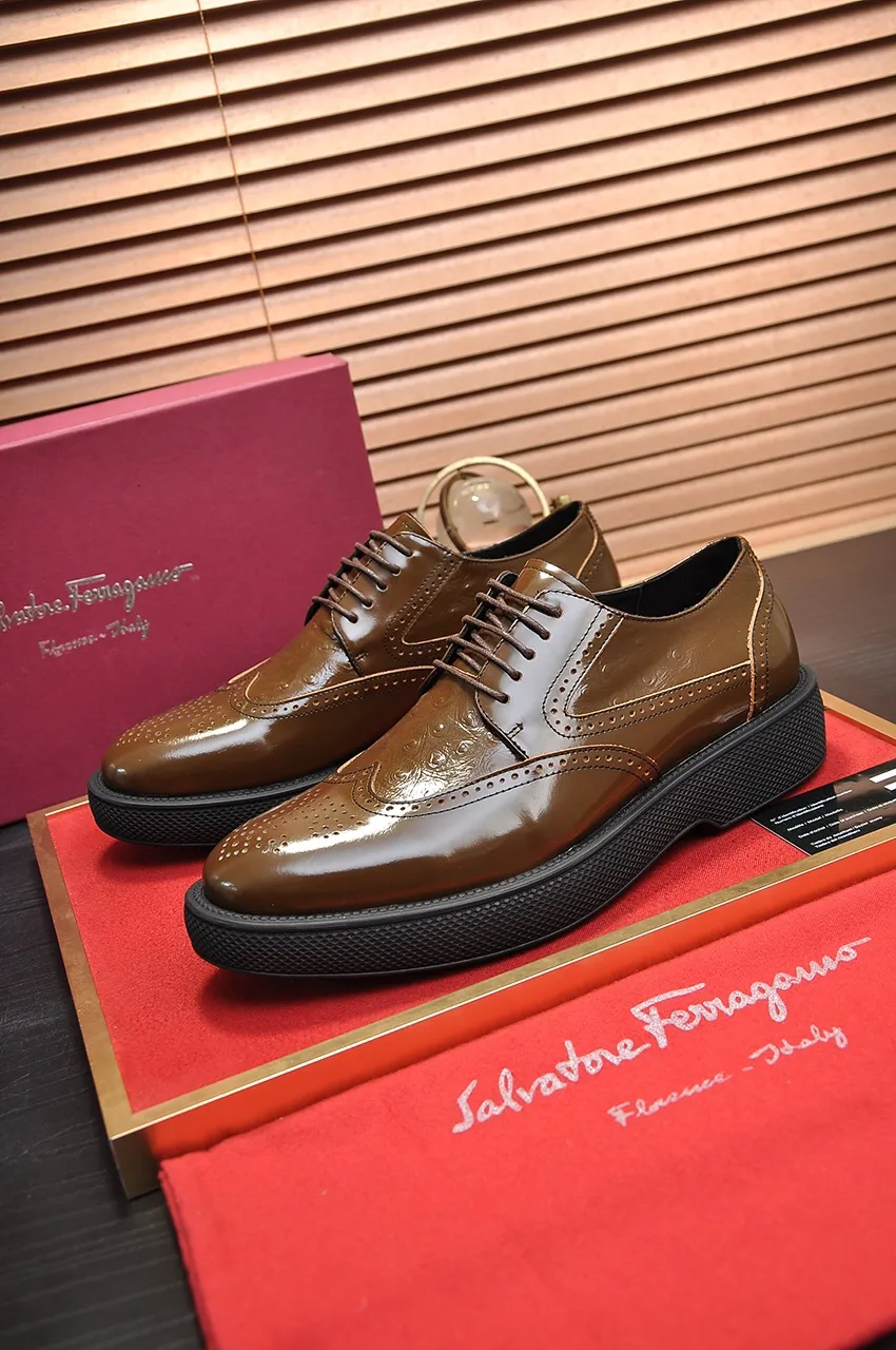 Men's shoes 💰720💶 [Ferragamo/Ferragamo] The latest model in the counter. Original imported open-sided high-quality cowhide hand-woven + imported 🐂 cowhide + original luxury metal buckle + original combination outsole. Comparison without pressure 38--45 (45 custom-made)
